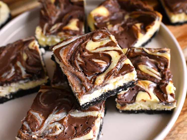Nutella-Swirl-Cheesecake